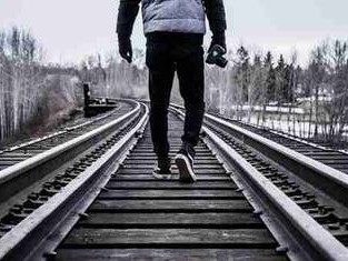 65岁可以跑步锻炼吗 65岁后还能跑步吗如果不能跑步的话应该怎么锻炼好