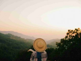 跑步锻炼身体推荐鞋子(什么样的鞋适合长跑)