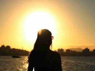 跑步锻炼肌肉有什么好处 跑步时间长了真的会跑成肌肉腿吗肌肉腿有什么优缺点